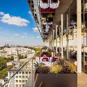 So/ Paris